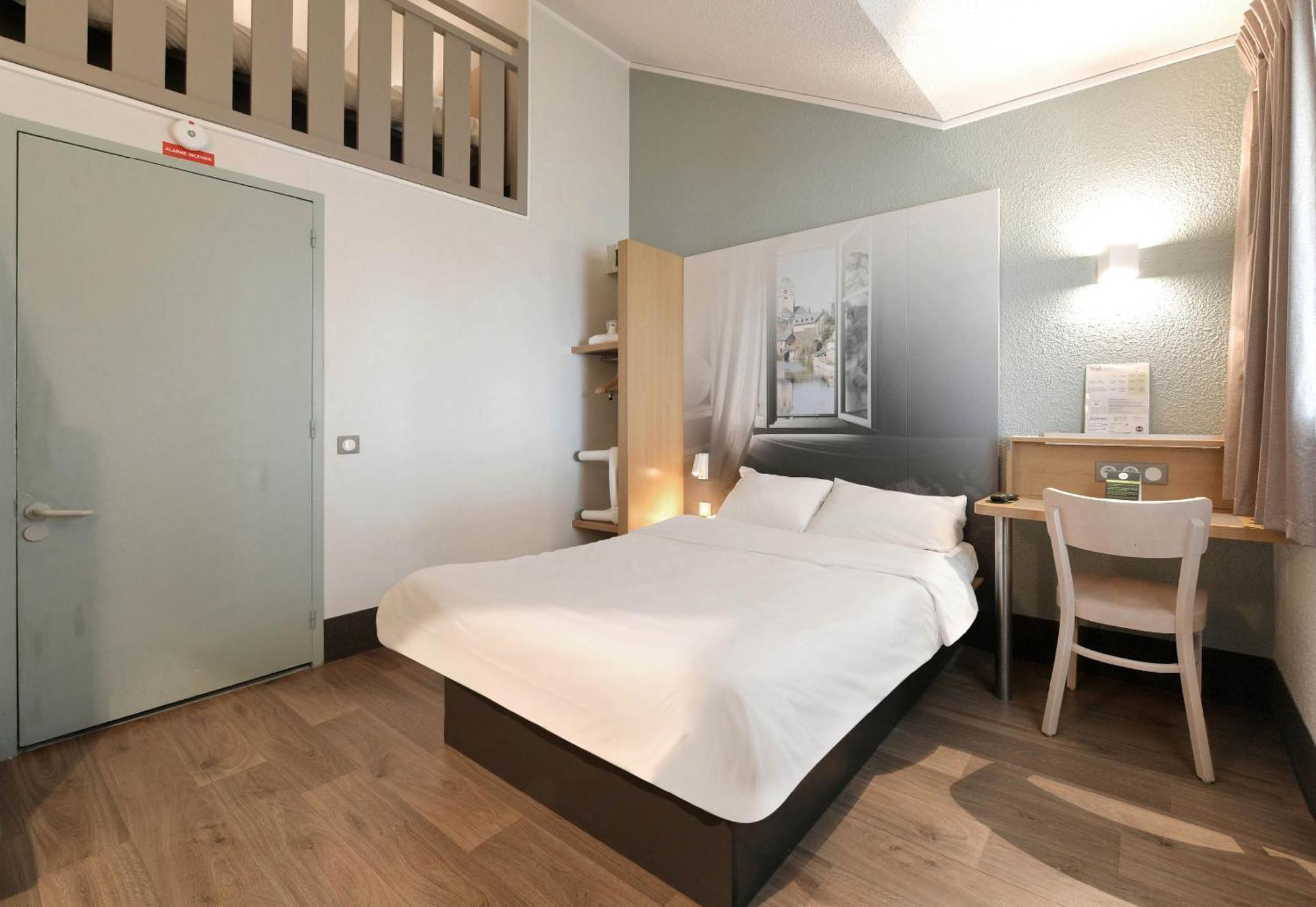 B&B Hotel Alencon Nord エクステリア 写真