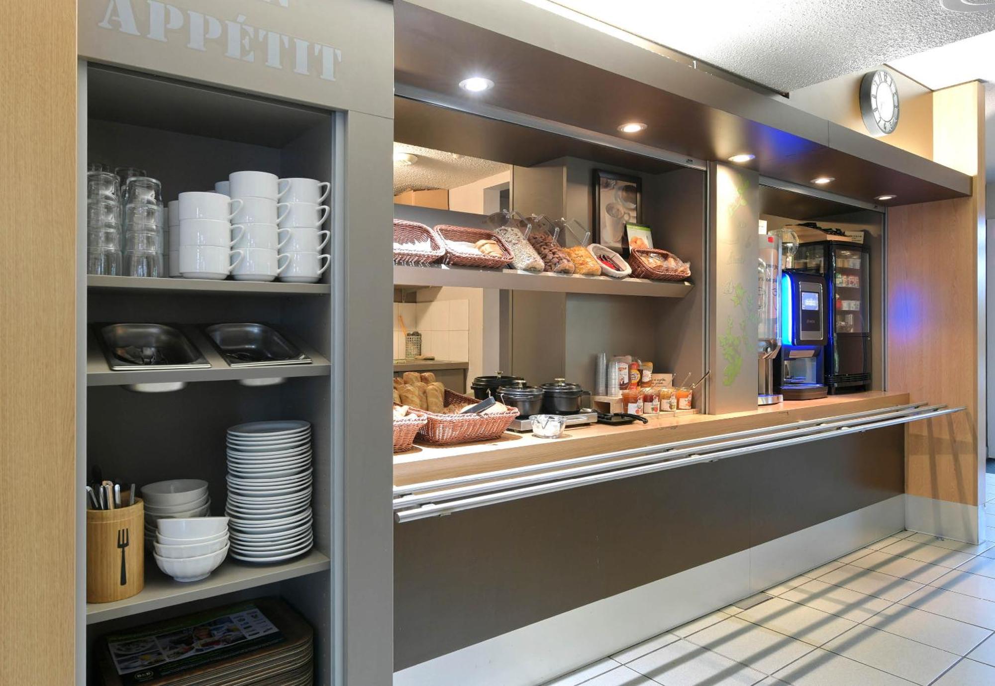 B&B Hotel Alencon Nord エクステリア 写真