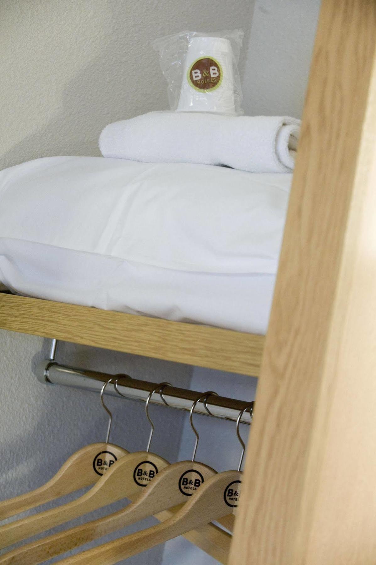 B&B Hotel Alencon Nord エクステリア 写真
