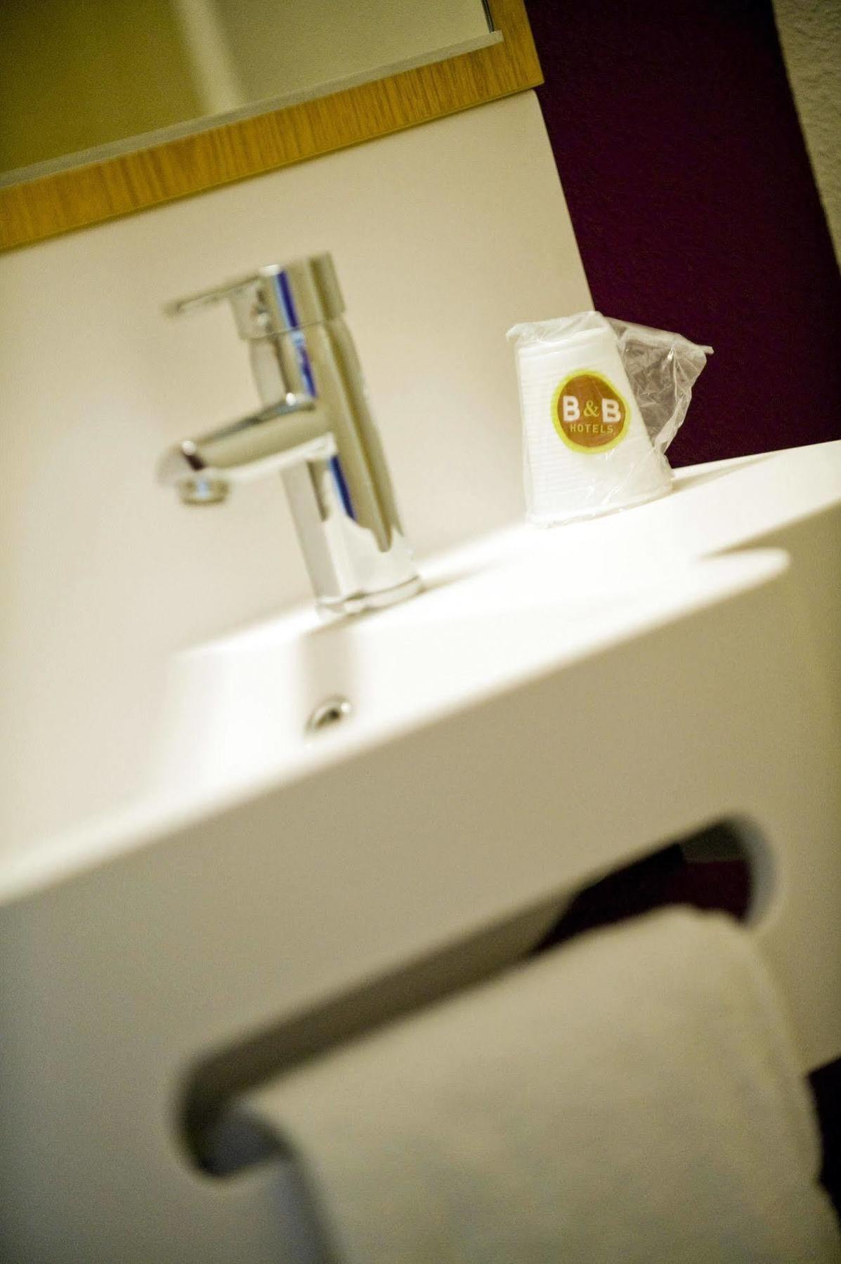 B&B Hotel Alencon Nord エクステリア 写真